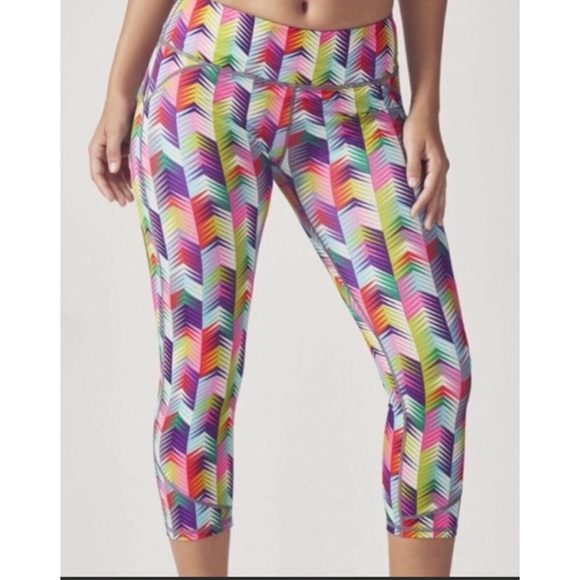 Fabletics Pants - FABLETICS RAINBOW CHEVRON CAPRIS LEGGINGS